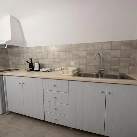 Sun Angelos - Luxury Cave 4*