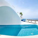 Sun Angelos - Luxury Cave Oia