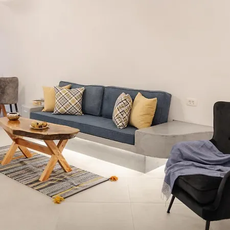Sun Angelos - Luxury Cave Aparthotel Oia