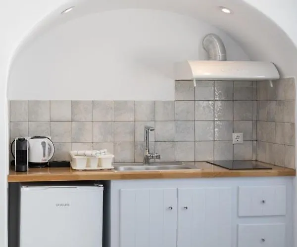 Sun Angelos - Luxury Cave Aparthotel Oia