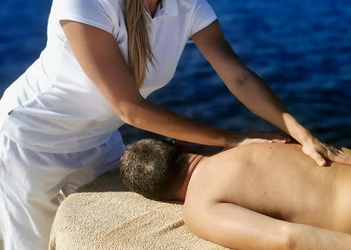 Sun Angelos - Luxury Cave Oia