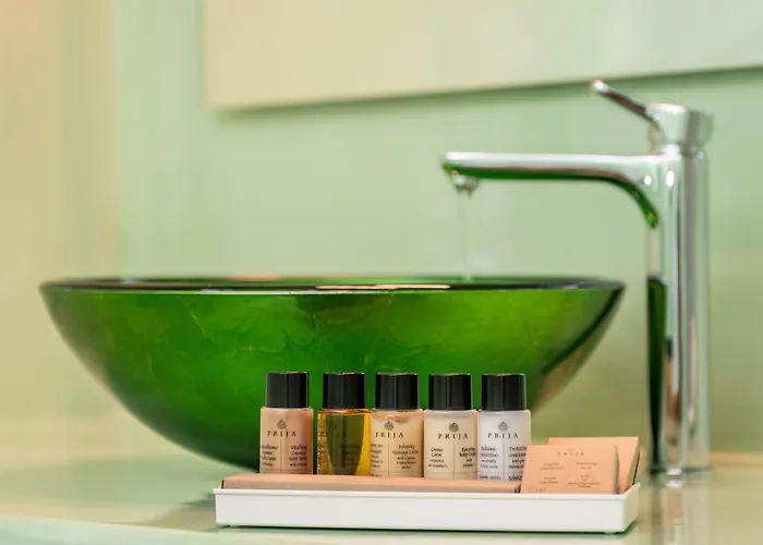 Sun Angelos - Luxury Cave Oia