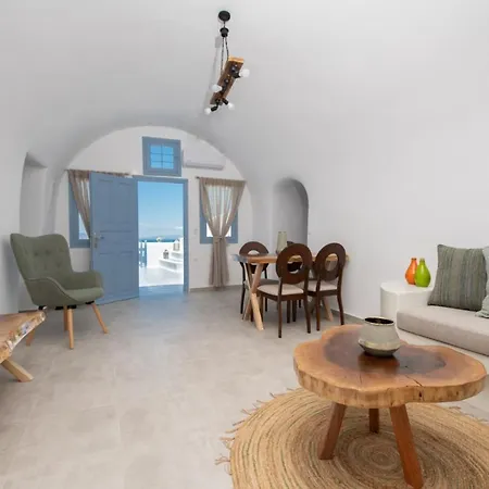 Sun Angelos - Luxury Cave Aparthotel Oia (Santorini)