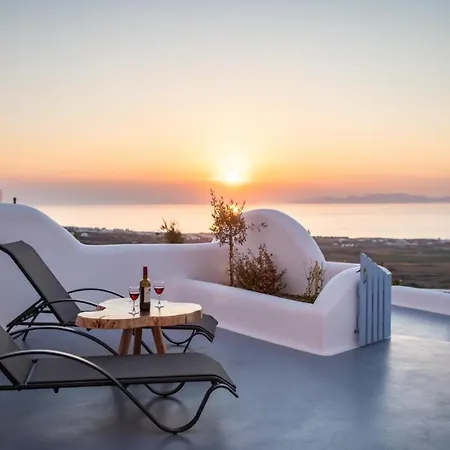 Sun Angelos - Luxury Cave 4*