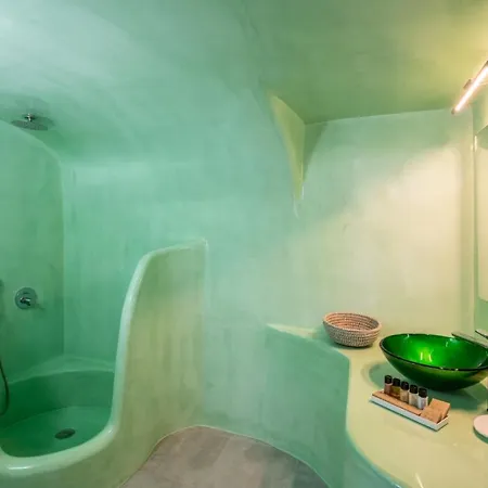 Sun Angelos - Luxury Cave Ξενοδοχείο με διαμερίσματα 4*