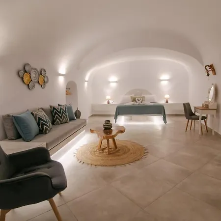 Sun Angelos - Luxury Cave 4*
