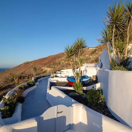Sun Angelos - Luxury Cave 4* أويا