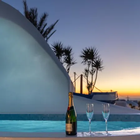Sun Angelos - Luxury Cave Oia (Santorini)