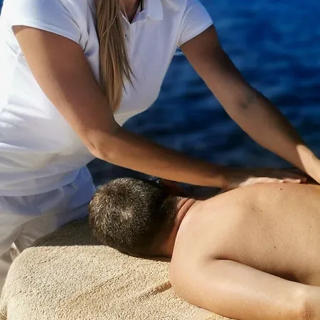 Sun Angelos - Luxury Cave أويا