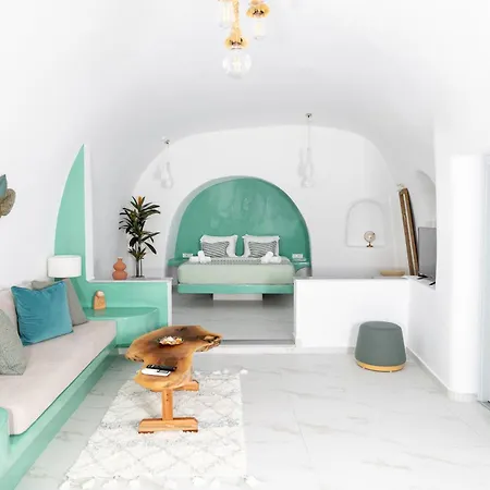 Sun Angelos - Luxury Cave 4* Ia