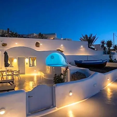Sun Angelos - Luxury Cave Ξενοδοχείο με διαμερίσματα 4*