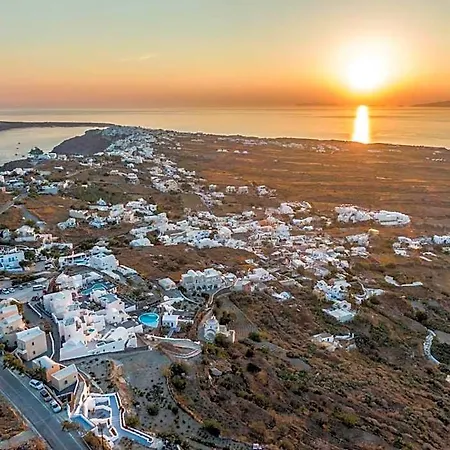 Ξενοδοχείο με διαμερίσματα Sun Angelos - Luxury Cave 4*