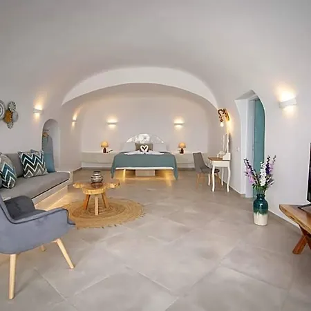 Sun Angelos - Luxury Cave 4* Oia