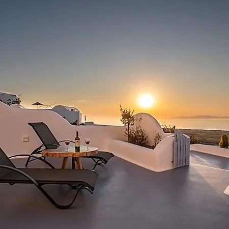 Sun Angelos - Luxury Cave Apart-hotel 4*
