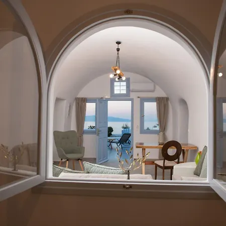 Sun Angelos - Luxury Cave 4*