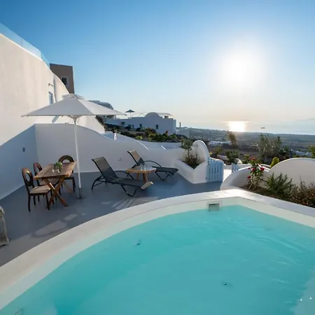 Sun Angelos - Luxury Cave 아파트호텔 4*