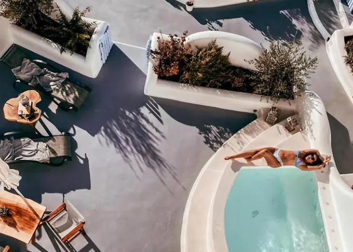 Sun Angelos - Luxury Cave Aparthotel Oia