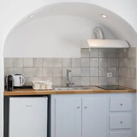 Sun Angelos - Luxury Cave Apart-hotel Oia