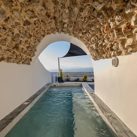 Sun Angelos - Luxury Cave 4*