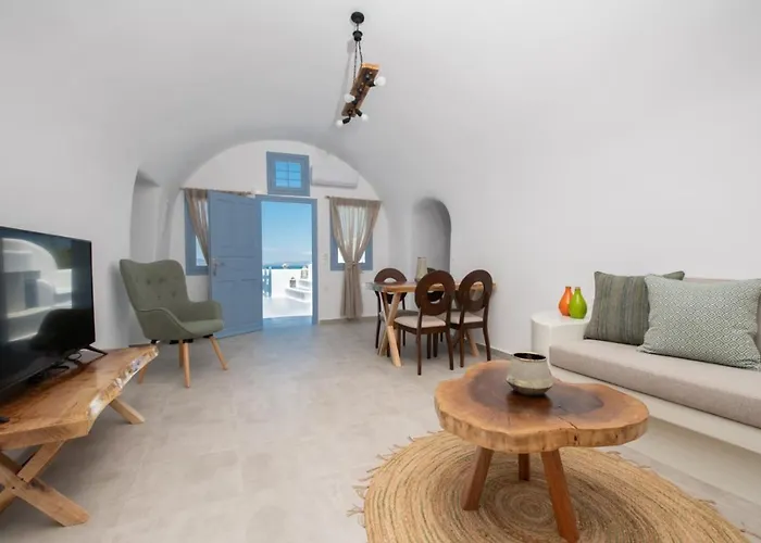 Sun Angelos - Luxury Cave Aparthotel Oia (Santorini)